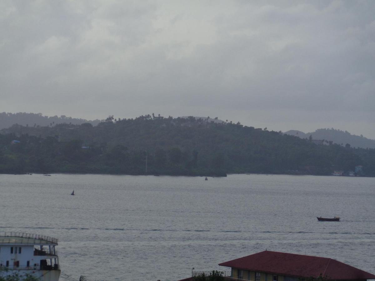 Hotel Harbour View Port Blair Exterior photo